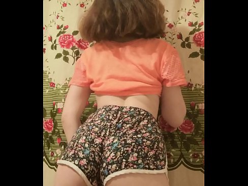 ❤️ Sexy jonk Babe deet hir Shorts op der Kamera of Just Porno op Porno lb.appassistance.ru ❌️